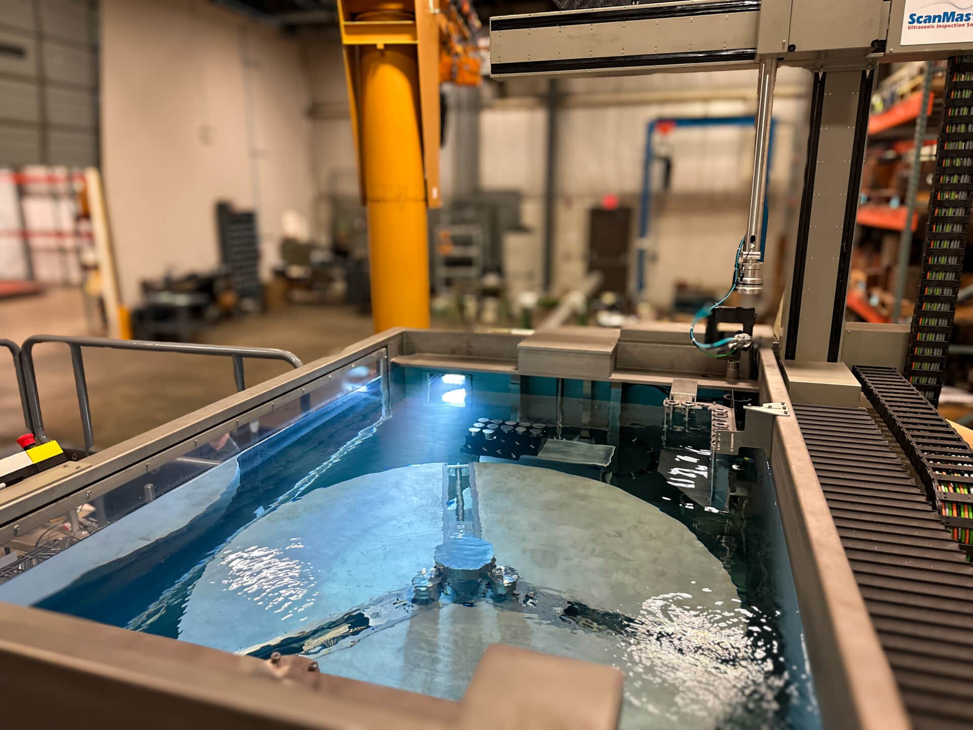 UT immersion scanning forging shapes tank system at LTI